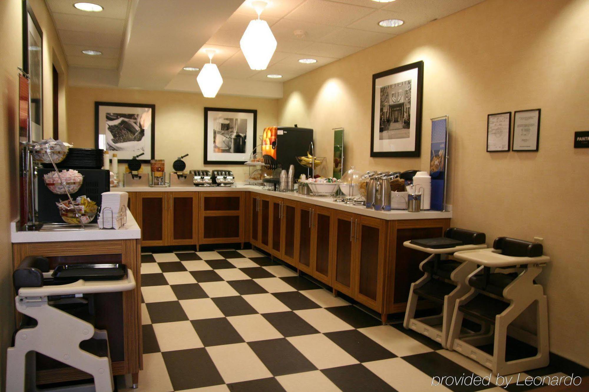 Hampton Inn Kansas City-Lee’s Summit Restoran fotoğraf